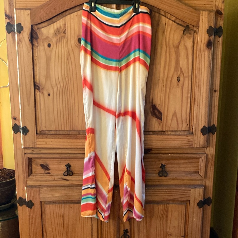 Women Gabrielle Union pink orange green white pants size M